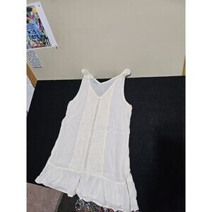 Maurices Women's Sleeveless Lace Trim Blouse - Size S